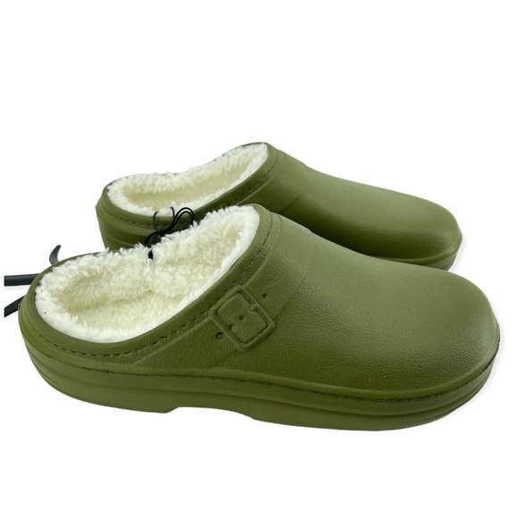 Hello Soho Women’s Olive Green Faux Fur Cozy Lined EVA Slip On Clogs Medium 7/8 - Picture 13 of 13